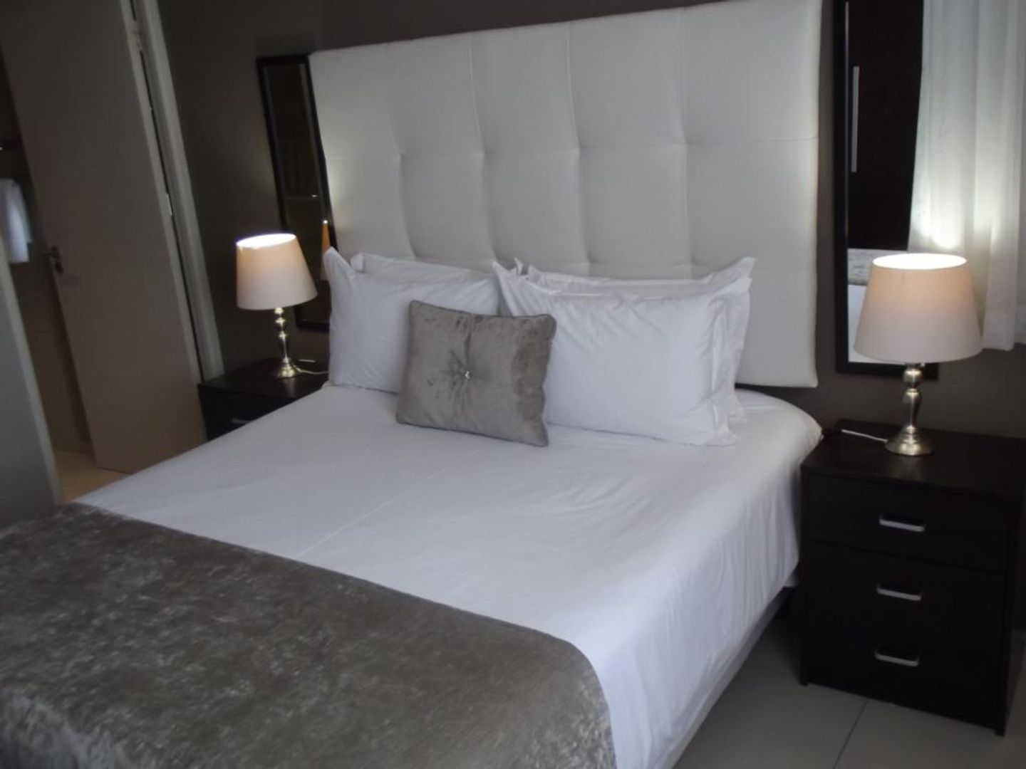 2 Bedroom Property for Sale in Bloubergrant Western Cape